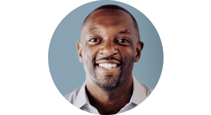 Headshot of Kumi Walker